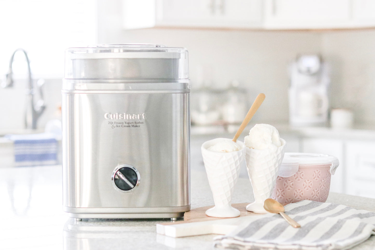 ICE-30BC PURE INDULGENCE™ 2 QUART FROZEN YOGURT-SORBET & ICE CREAM MAKER