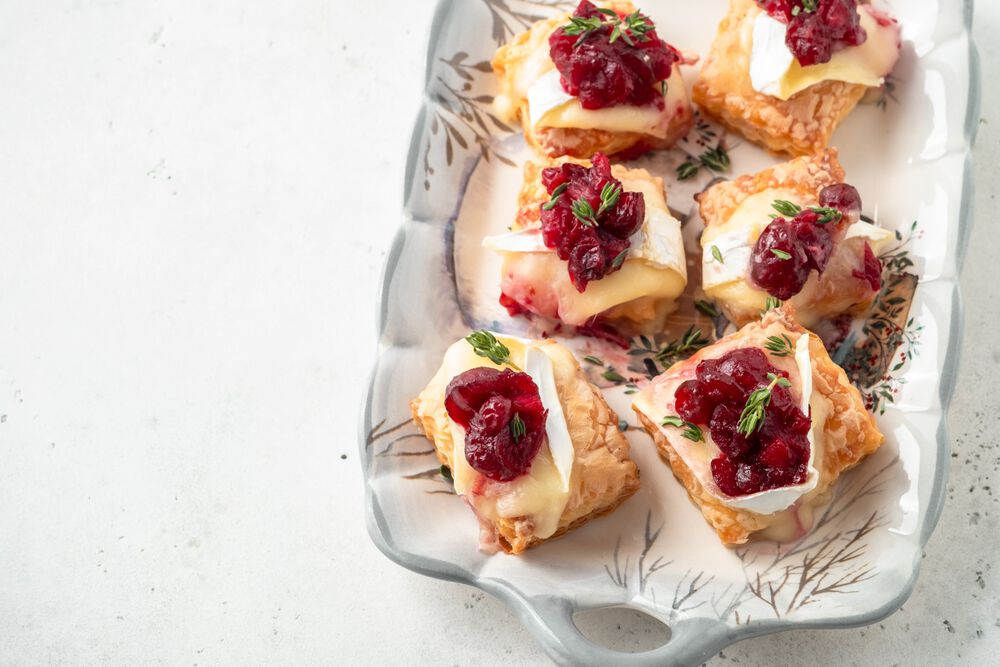 CRANBERRY BRIE BITES