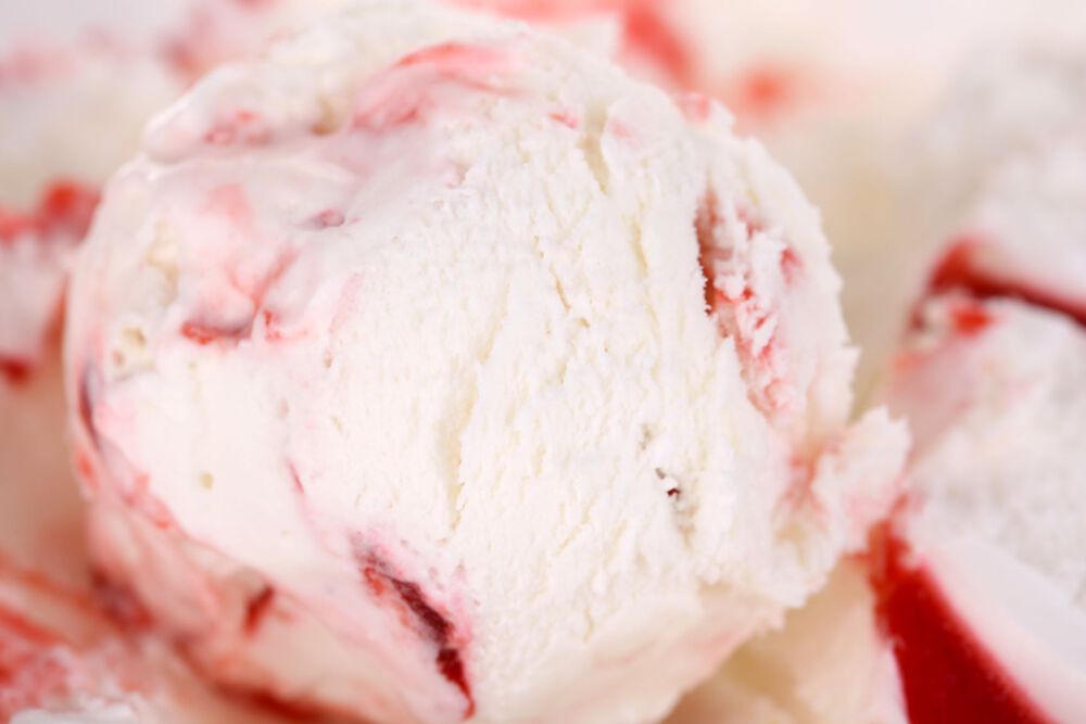 JELLY DOUGHNUT ICE CREAM