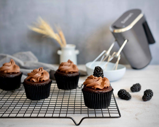 CHOCOLATE BLACKBERRY CUPCAKE