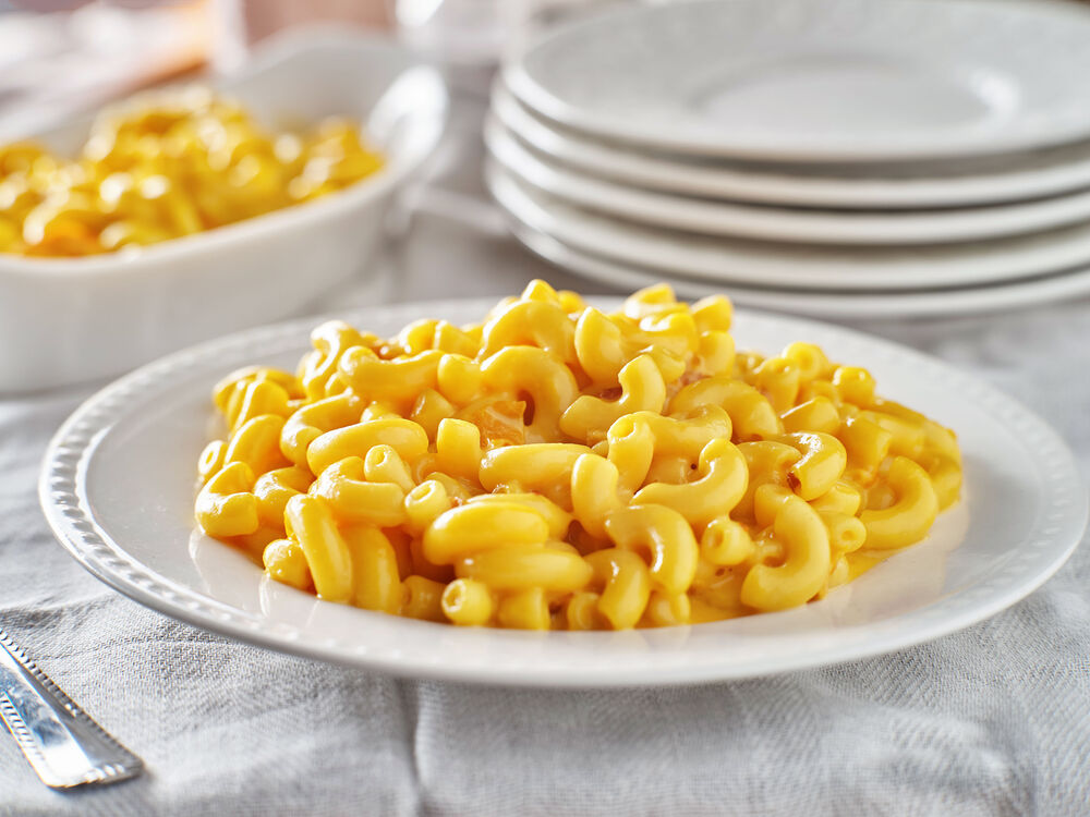 CREAMY MACARONI AND CHEESE