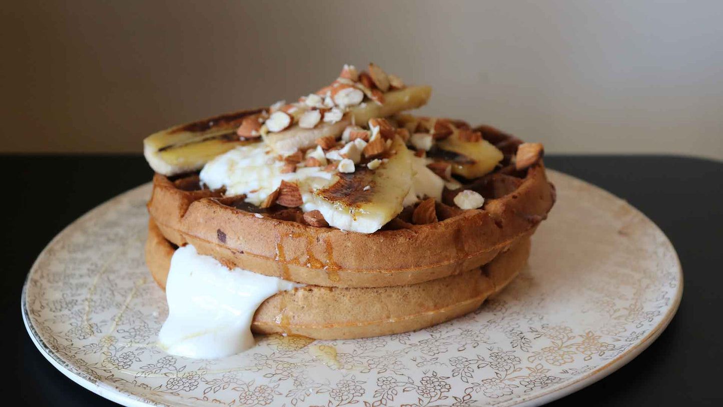 VEGAN BANNA PEANUT WAFFLE
