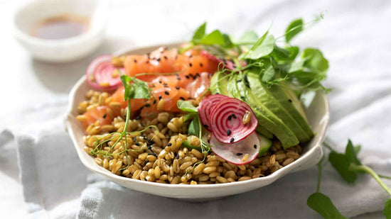 POKE BOWL WITH GRAINS, SALMON & EDAMAME